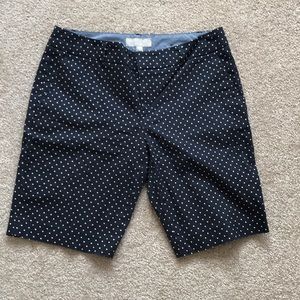 ** SOLD ** Banana Republic Bermuda shorts